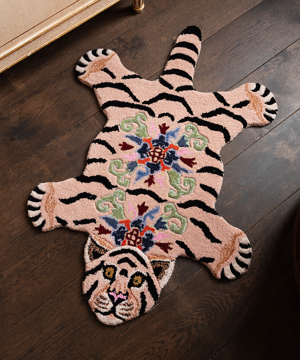 Mahee Majestic Tiger Rug - Small | Doing Goods