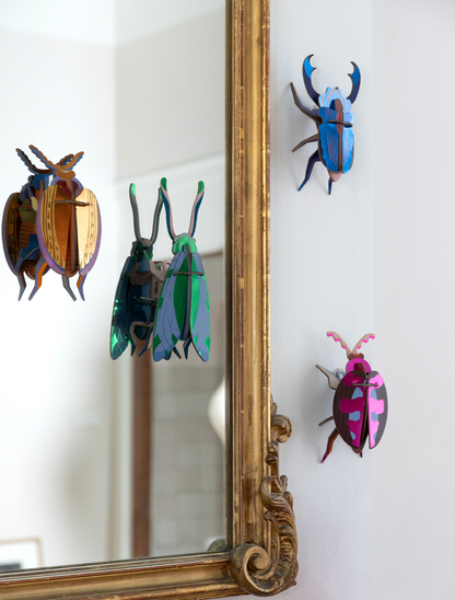 Jade Grasshopper - muurdecoratie | Studio Roof