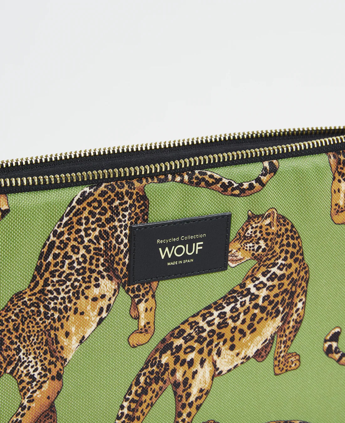 Olive leopard laptop sleeve 13/14" | Wouf - de inKijk