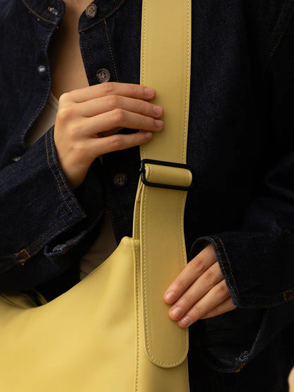 Umi crossbody shopper - pampas | Monk & Anna - de inKijk