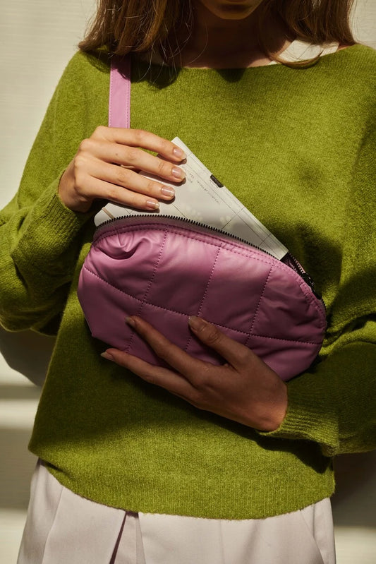 Cilou Puffy Belt Bag - pale pansy | Tinne + Mia - de inKijk