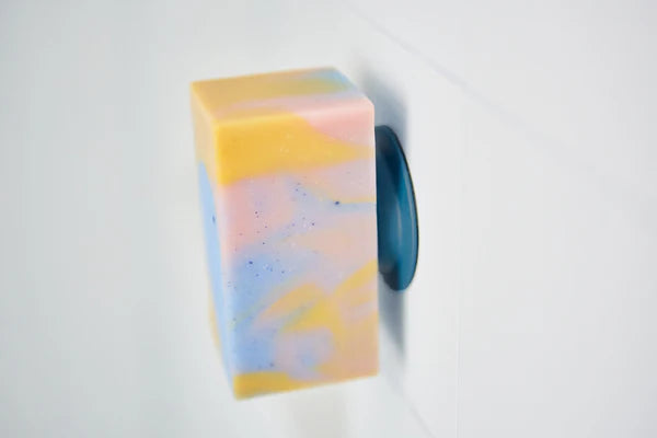 Magnetic soap holder | Soapi - de inKijk