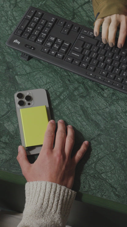 Cardprotector Magsafe - sand | Secrid