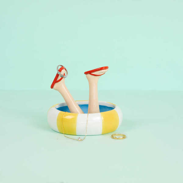 Ring holder - happy summer legs | Balvi