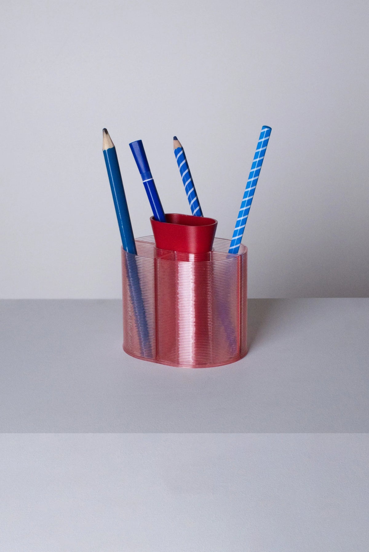 Henri Pencil Cup - Transparent Pink/Red | Warren & Laetitia
