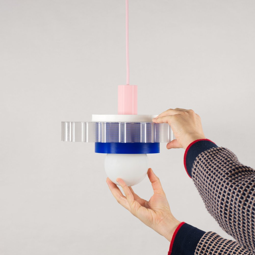Hanglamp Gigi Nr.3 roze kabel - Warren & Laetitia