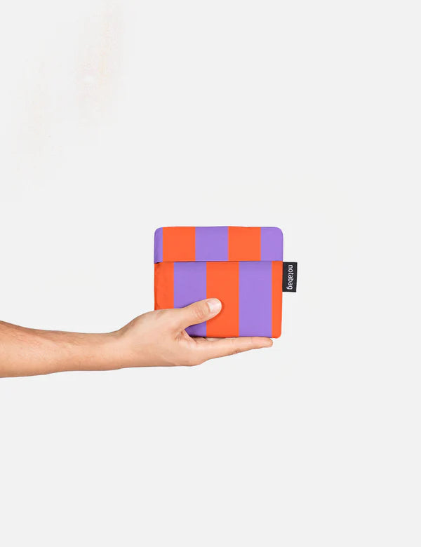 Rugzak en schoudertas in één - red/purple stripes | Notabag