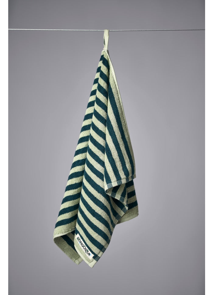 Naram guest towel - sea foam & deep teal | Bongusta - de inKijk
