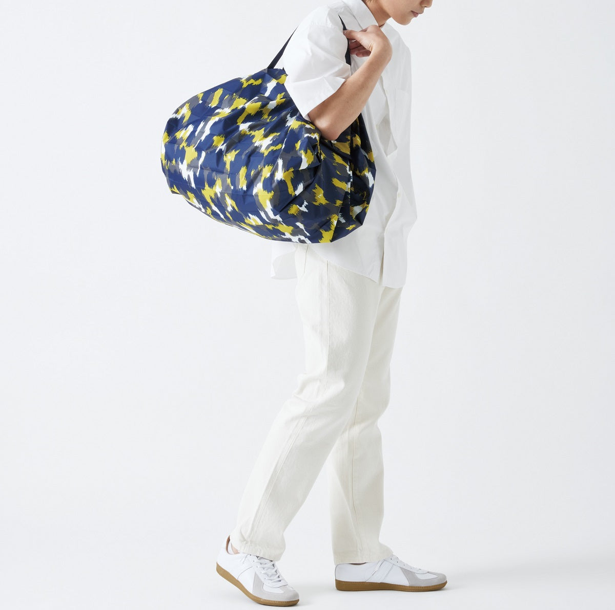 Shupatto foldable bag L - Shade of Trees | Shupatto