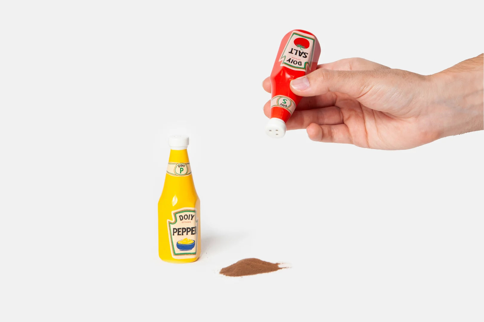 Salt & pepper shakers - mustard/ketchup | Doiydesign - de inKijk