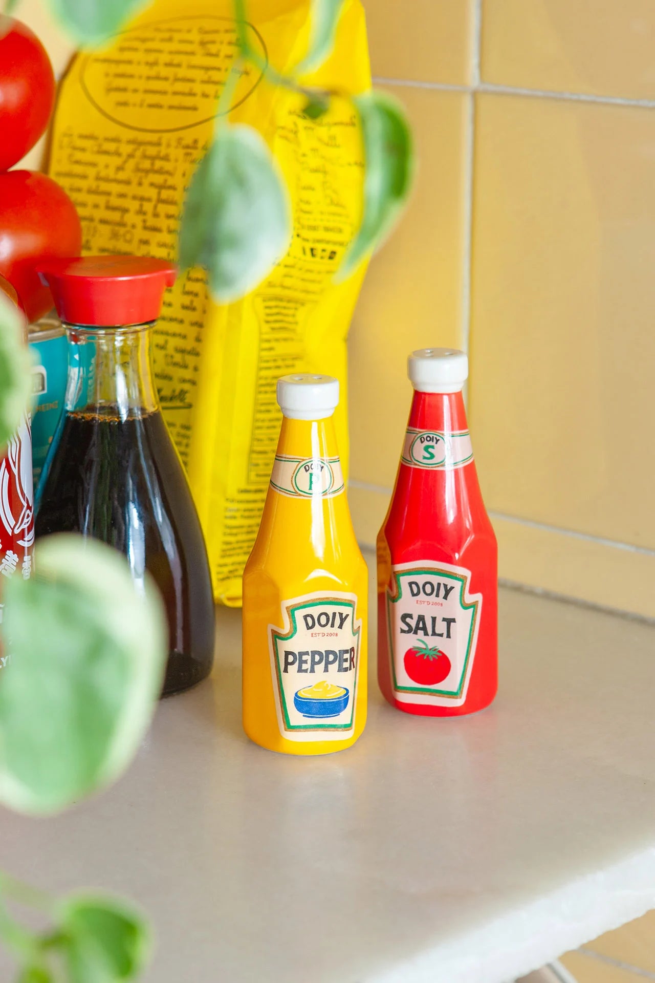Salt & pepper shakers - mustard/ketchup | Doiydesign - de inKijk