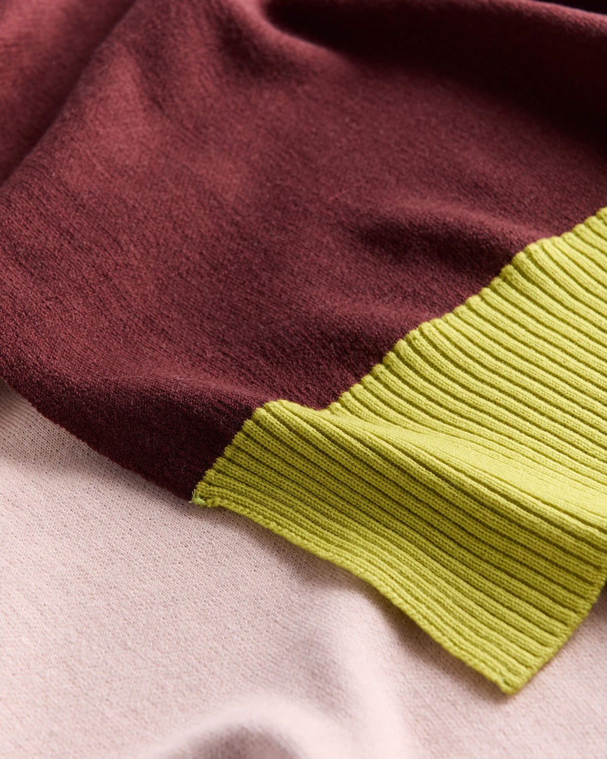 Merino Gebreide Plaid - 100% Wol - Bordeaux/Peach/Lime | SUITE702