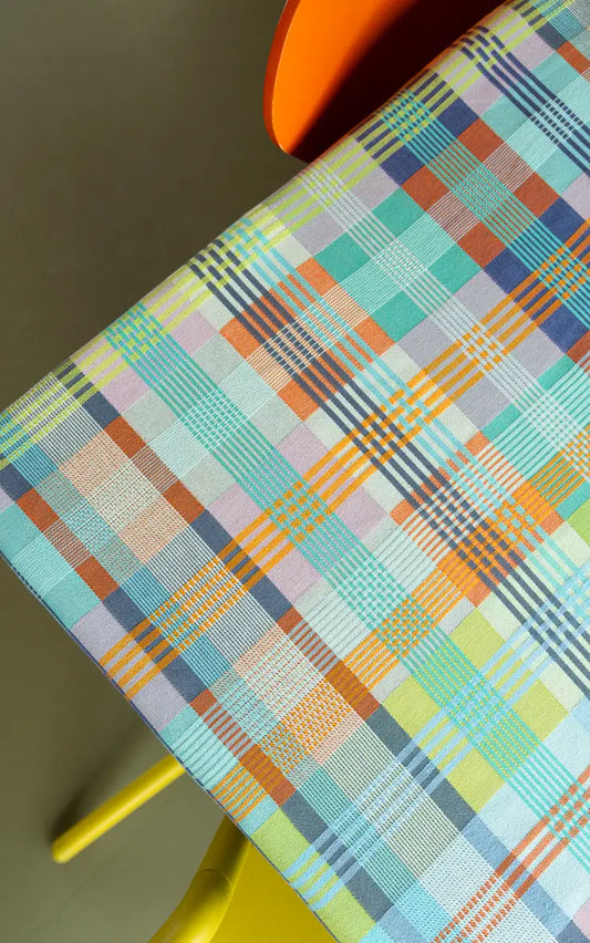 Table cloth - edition 71A - wild weave | Foekje Fleur