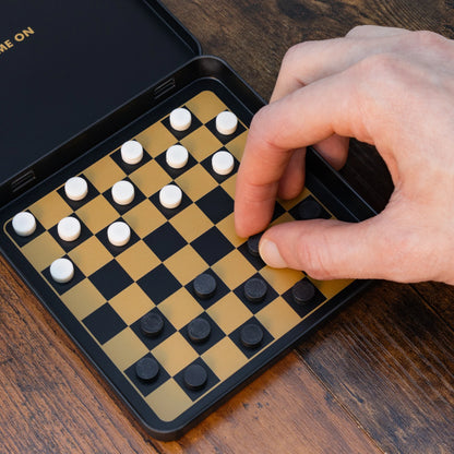 Game on checkers set | Suck UK