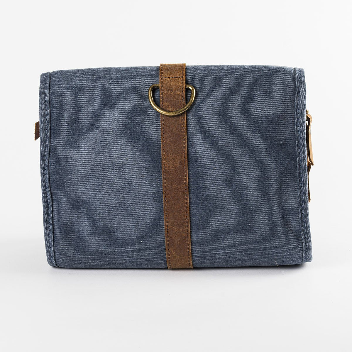 Hanging Toiletry Bag TRAPPER - navy blue | Alaskan Maker