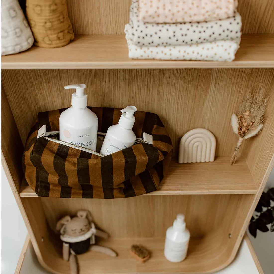 Wash bag - Vic - Cumin Stripes | Rose in April