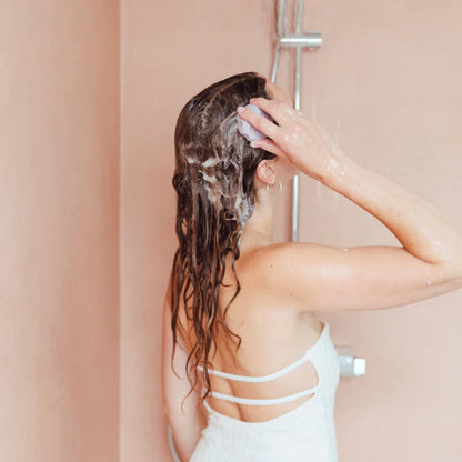 Apricot dreams shampoo bar | Wondr Care