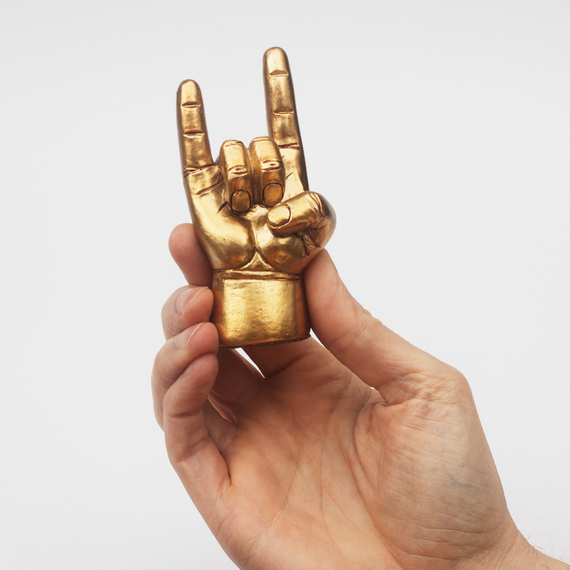 You Rock Mini Statue - gold | Suck UK - de inKijk