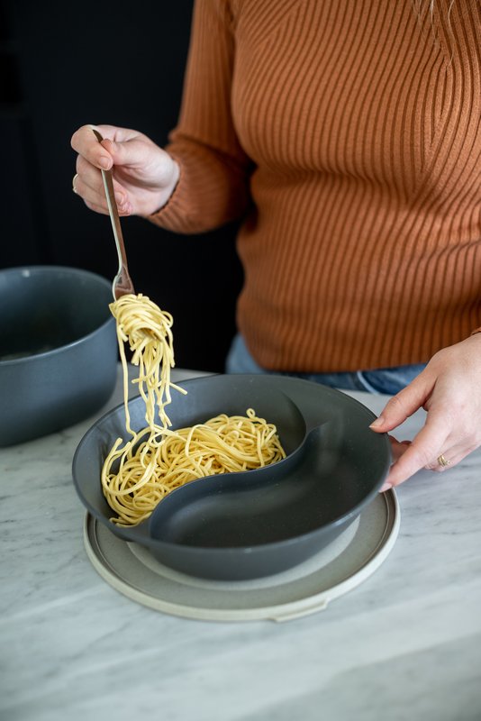 Connect separee bord met deksel 1,5 L - 3 kleuren | Koziol - de inKijk