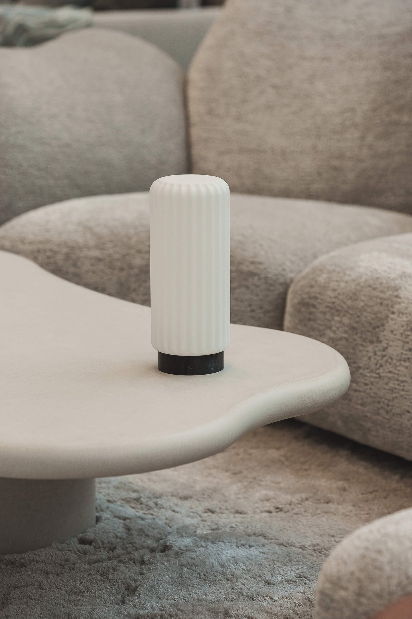 Dentelles lamp -  hoog - zwart | Atelier Pierre - de inKijk