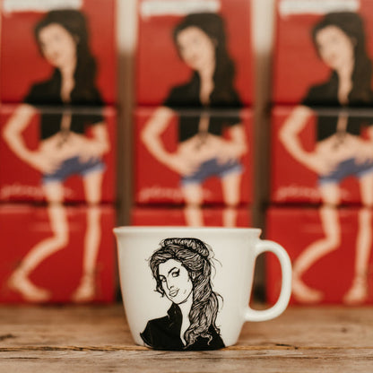 Amy Winehouse mug | Polonapolona - de inKijk