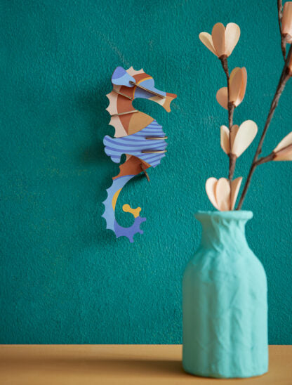 Blue Ringlet Seahorse Beetle - muurdecoratie | Studio Roof