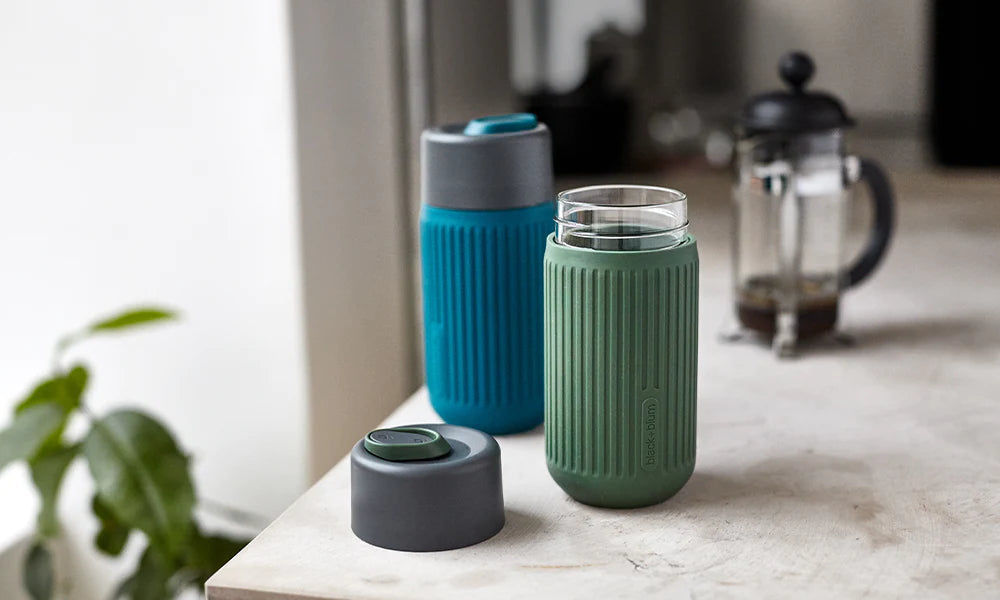 Glazen drinkfles travel - groen/ koraalrood | Black+blum