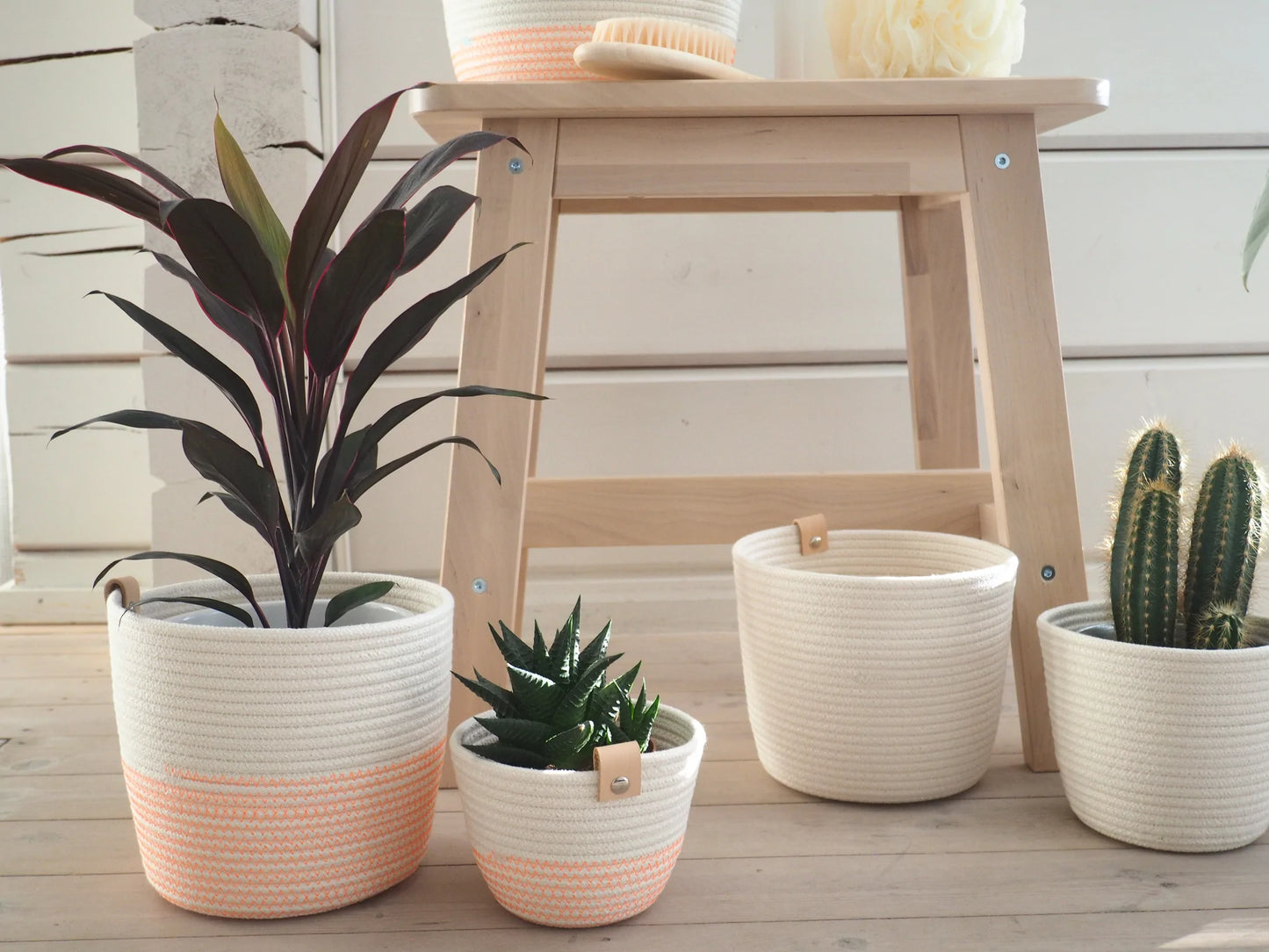 Planters - Ecru Fluo orange - XS/S/M | Koba Handmade - de inKijk