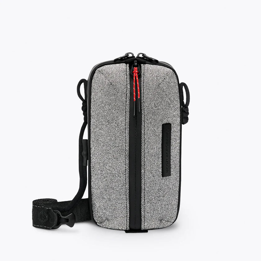 Matteo bag - asphalt reflective | Ucon Acrobatics - de inKijk
