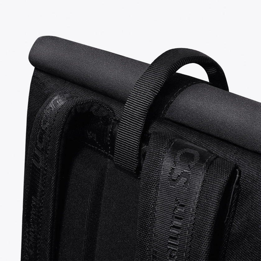 Niklas Backpack - Asphalt-Reflective | Ucon Acrobatics - de inKijk
